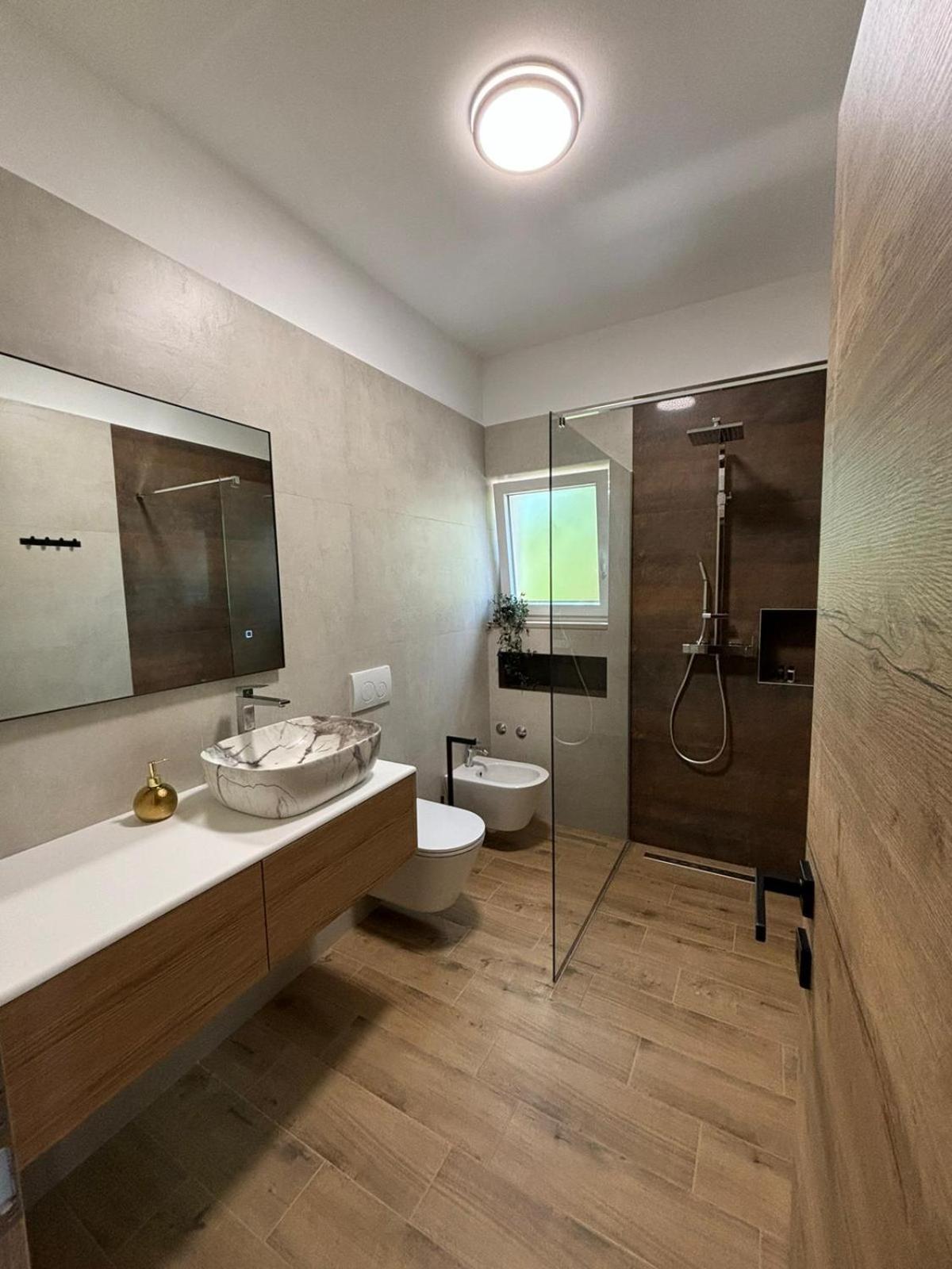 Apartment And Room Marlen Ровінсько-Село Екстер'єр фото